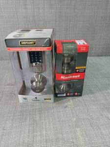 lot 49 image: Satin Nickel Electronic Touchpad Single Cylinder Knob &  Round Satin Nickel Exterior Entry Door Knob- open box not used