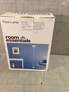 lot 29 image: Torch Floor Lamp by Room Essentials- open box not used