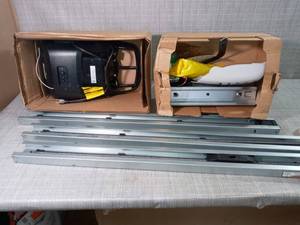 lot 90 image: MachForce Connect 2 hp. c Screw Drive Smart Home Garage Door Opener by Genie- slighlty used missing garage control  -