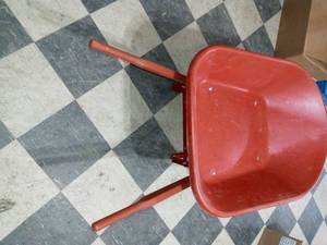 lot 105 image: 4 cu. ft. Poly Wheelbarrow by True Temper- used