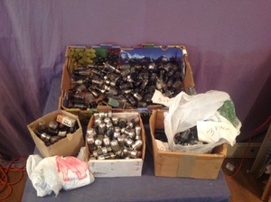 lot 64 image: Vintage Tubes