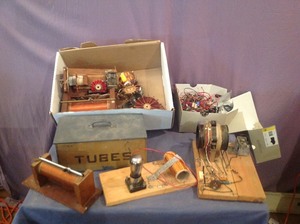 lot 70 image: Radio Parts