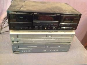 lot 78 image: VCR - DVD Combos & Double Cassette Deck