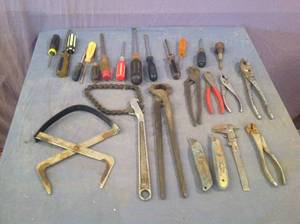 lot 119 image: Tools
