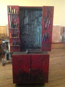lot 150 image: Tool Cabinet & Contents