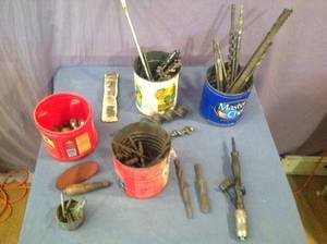 lot 195 image: Vintage Drill Bits & Drill Parts