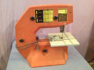 lot 212 image: Edison 10 Band Saw