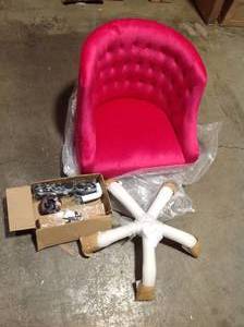 Jayden Lydia 24.5 in. Width Big and Tall Fushia Fabric Task Chair with Adjustable Height customer returns see pictures