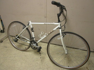 lot 712 image: TREK MULTI-TRACK BICYCLE