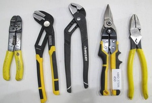 lot 450 image: Lot of 5 Pliers - DeWalt Husky Klein Tools Etc