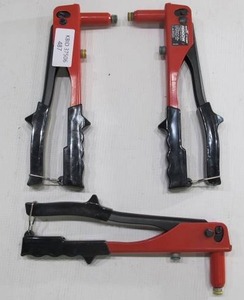 lot 487 image: Lot of 3 Arrow RT100M Economy Rivet Tools