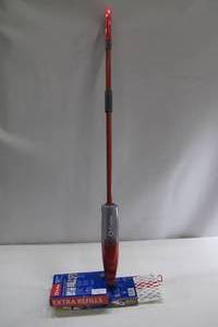 lot 489 image: O-Cedar ProMist MAX Microfiber Spray Mop