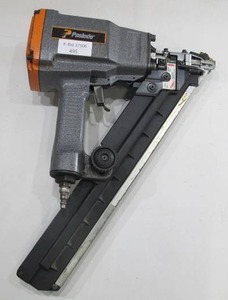 lot 495 image: Paslode 2.5 Positive Placement Metal Connector Nailer