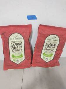 2 BAGS OF STELLA & CHEWYS SIMPLY STELLA LIMITED INGREDIENT DRY FOOD FOR DOGS - DUCK