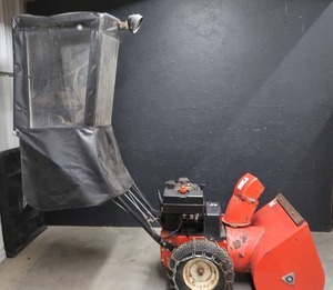 lot 2 image: SNOW BLOWER WITH BLOWER CAB
