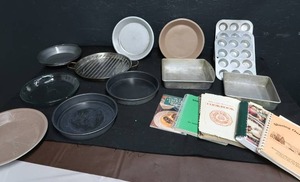 lot 142 image: BAKEWARE