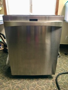 lot 25 image: Kenmore Elite - Stainless Steel Dishwasher