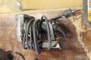 lot 1075 image: Duofast 120V Cordless Electric Stapler