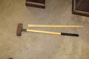lot 1146 image: Sledgehammer  with Extra Handle
