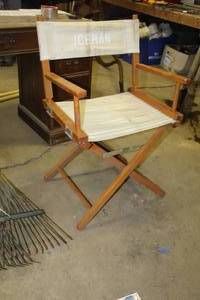 lot 1148 image: Wood Directors Chair 22Wx16Dx34H