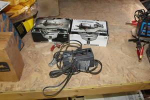 lot 1604 image: Lot of (3) Schumacher Battery MaintainerCharger (2 in box)