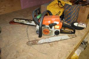 lot 1603 image: Stihl Chain Saw 13  with Extra Chain Saw Bar 16