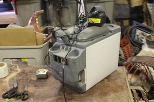 lot 1630 image: Automotive Cooler