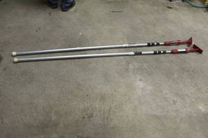 lot 1631 image: Lot of (2) Zipwall Wall Poles