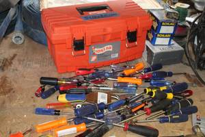 lot 1618 image: Home Depot Homer Box Plastic Tool Box Orange 19Lx10Wx10H  with Hand Tools (many new) - Screwdrivers, Misc. Tools