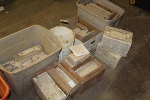 lot 1742 image: Lot of Ceramic Tile