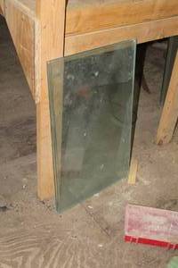 lot 1757 image: Lot of (3) Glass Shelves 26-12Lx 14Tx16-14W