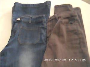 2 pair jeans size 11 jrs...