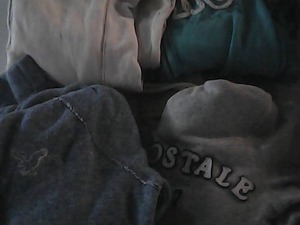 4 Hoodies size M
