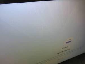 lot 14 image: Samsung UN65RU8000 65 (3840 x 2160) Smart 4K Ultra High Definition TV (2019)