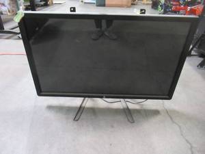lot 19 image: Elo Touch 4202L 42 Interactive Digital Signage LCD Display with Infrared Touchscreen Technology