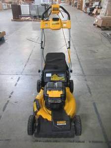 lot 60 image: Dewalt 21.5 in. 20-Volt MAX Lithium-Ion Cordless Battery Walk Behind Self Propelled Mower DCMWSP244U2