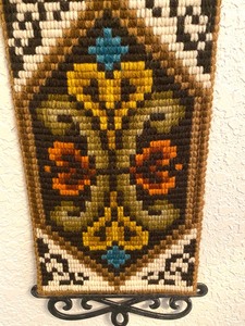 lot 9 image: Vintage Needlepoint Bell Pole