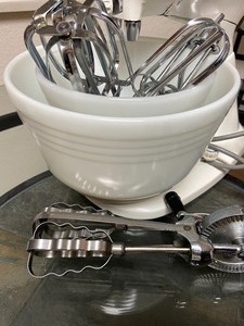 lot 122 image: Hamilton Beach Mixer and Vintage Hand Mixer