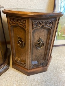 lot 101 image: Two Vintage EndAccent Tables