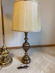 lot 96 image: Two Vintage Table Lamps