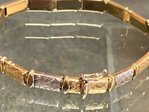 lot 78 image: Beautiful 14k Bracelet