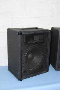 Pair of Hollinger PA-130 100-200-Watt Portable PA Audio Speakers