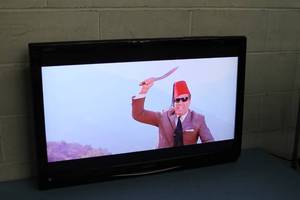 Sharp Aquos LC-37D44U 37 720p LCD HDTV Television  TV  Display  Monitor with HDMI & PC Inputs