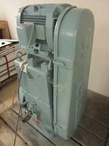 lot 504 image: STOKES VACUUM PUMP - NEW