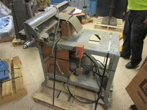 lot 523 image: ROCKWELL DELTA MILWAUKEE JOINTER