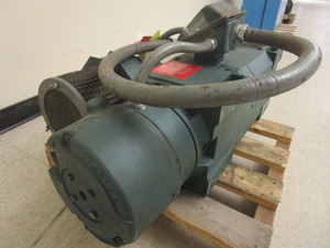 lot 530 image: RELIANCE 25HP MOTOR