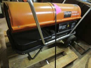 lot 549 image: DAYTON OIL-FIRED PORTABLE HEATER