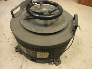 lot 621 image: VARIAC ADJUSTABLE TRANSFORMER BY GENERAL RADIO CO.