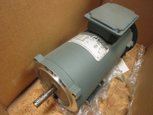 lot 646 image: RELIANCE 12 HP DC MOTOR - NEW