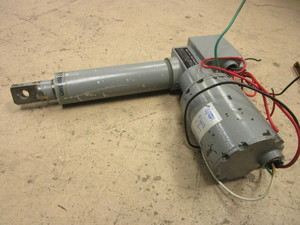 lot 660 image: DUFF-NORTON MINIPAK ACTUATOR